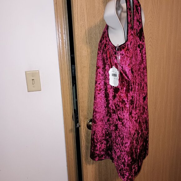 NEW Altar’d State Burgundy Crushed Velvet Dress Small - Picture 3 of 6